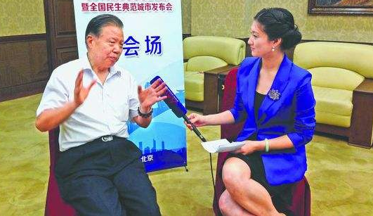 “朱清时：市长担任南科大理事长是中国现实的必要选择”