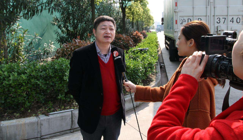 “张庆黎：维护党的团结和集中统一事关党的兴衰成败”