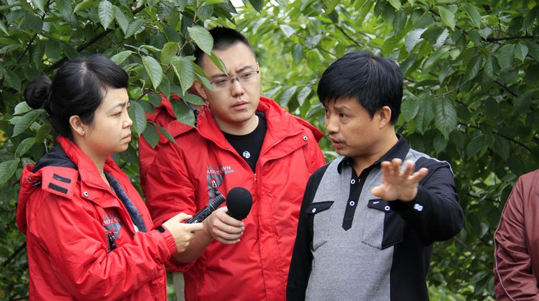 “美前高官曝越南金特会细节：准备走了，飞行员还在游泳”