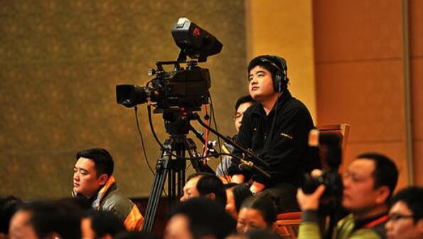 “外交部：中美元首会晤达成多方面重要共识”